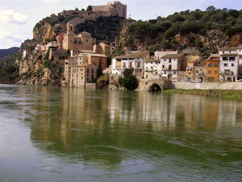 Els Canterers Miravet Εξωτερικό φωτογραφία